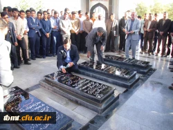 غبار روبی و زیارت عاشورا در مزار شهدا 5