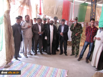 برگزاری نمایشگاه به مناسبت هفته دفاع مقدس با همکاری دانشگاه فرهنگیان