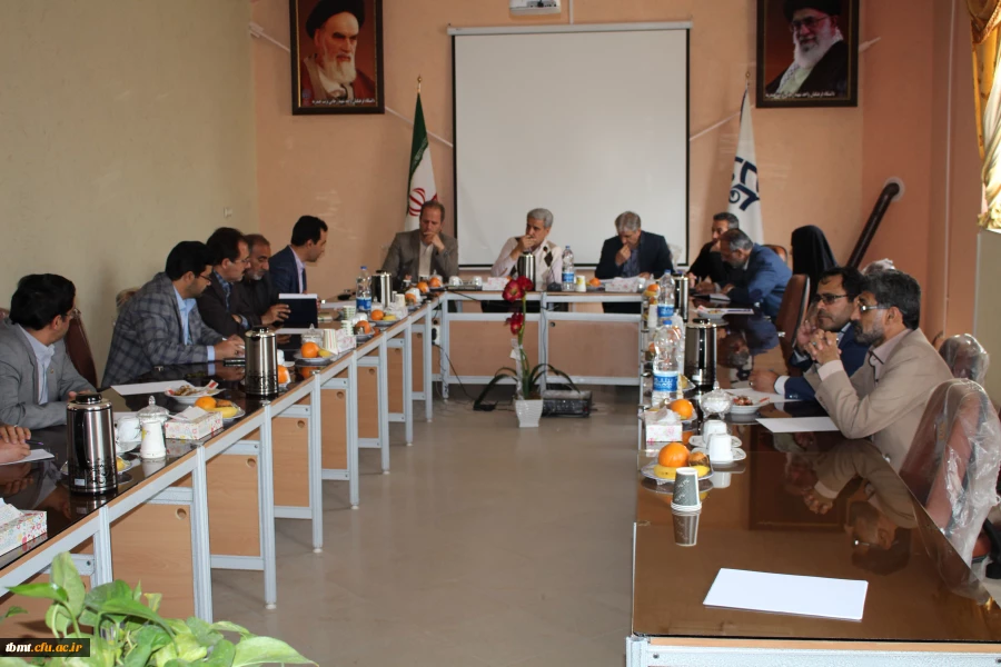 بازدید آقای دکتر آقاخانی و هیأت همراه1