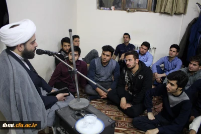 برگزاری مراسم  هفتگی مناجات خوانی توسط حجت الاسلام محمد پور در سرای دانشجوی دانشگاه فرهنگیان واحد تربت حیدریه با همکاری کانون فرهنگی وهنری مسجد دانشگاه