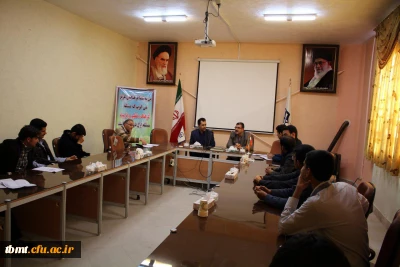 جلسه هم اندیشی نماینده کانون ها وتشکل های دانشجویی واحد شهید رجایی تربت حیدریه با مسئولین  دانشگاه  مورخه یک شنبه 95/12/8  پیرامون ایام فاطمیه ومسابقات فرهنگی وهنری برگزار شد