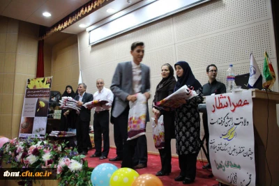 برگزاری همایش ازدواج پویا  واحد شهید رجایی تربت حیدریه با همکاری کانون سلامت در دانشگاه علوم پزشکی شهرستان به مناسبت هفته جوان وهفته سلامت( یکشنبه 96/2/24 ) وتقدیر از دانشجویان طرح سفیران سلامت واحد شهید رجایی تربت حیدریه