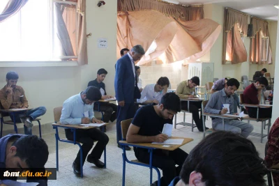 حضور جناب آقای دکتر نصرابادی وجناب آقای دکتر مشکاتی وجناب آقای عقیلی  درحوزه امتحانی واحد شهید رجایی تربت حیدریه مورخه شنبه 96/4/17