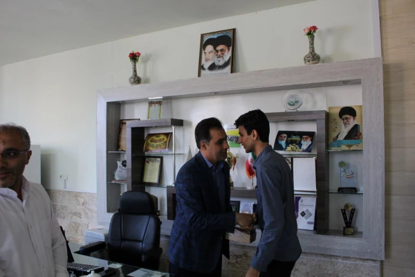 تقدیر و تشکر