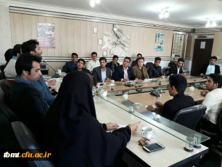 جلسه مشترک اعضاء کانون هلال احمر واحد شهید رجایی تربت حیدریه با مدیریت  سازمان جوانان هلال احمر شهرستان تربت حیدریه مورخه سه شنبه 96/8/2