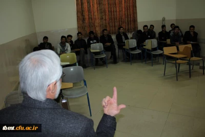 برگزاری دوره کوتاه مدت نماز عارفانه وبندگی خدا با حضور استاد مشیری وتائب از ستاد اقامه نماز استان