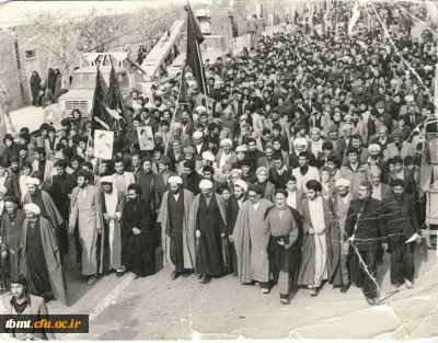 نهم دیماه  سال 57 روز غلبه  مردم شهید پرور تربت حیدریه بر رژیم شاهنشاهی  با تقدیم چندین شهید به انقلاب