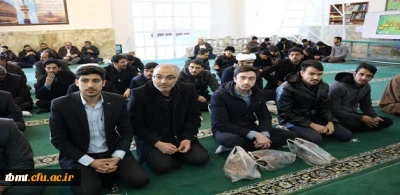 حضور سرپرست دانشگاه فرهنگیان واحد شهید رجایی تربت حیدریه به همراه دانشجویان وسایر کارکنان در مراسم سالگرد ورود تاریخی امام (ره) به کشور و شروع جشن های دهه فجر انقلاب اسلامی  در محل مسجد جامع شهرستان 96/11/12