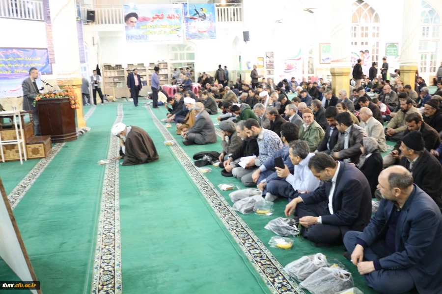 مراسم دهه فجر در مسجد جامع شهرستان