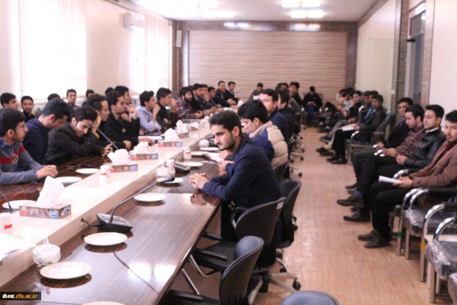 جلسه با مسئول  گزینش