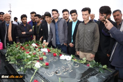 حضور  دانشجویان واساتید دانشگاه فرهنگیان واحد شهید رجایی تربت حیدریه در مراسم فرهنگ وهنر    شهر کدکن به مناسبت روز ملی عطار 97/1/26