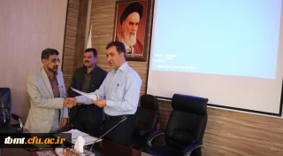 تقدیر از جناب آقای محمد شریفی تربتی جانباز محترم واحد شهید رجایی تربت حبدربه و تقدیم تقدیر نامه دکتر خنیفر  به مناسبت روز جانباز