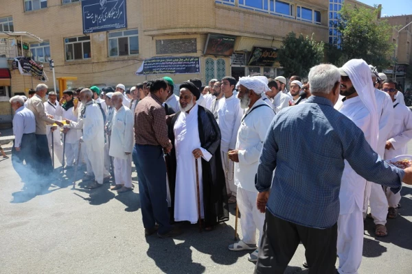 کاروان پیاده