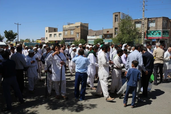 کاروان پیاده