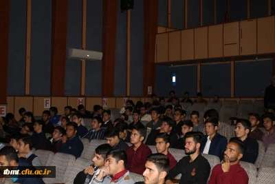 مشاهده فیلم تنگه ابوقریب توسط دانشجویان واحد شهید رجایی تربت حیدریه درسالن  سینمای شهرستان ،با همکاری پایگاه  بسیج دانشجویی شهید فاضلی ،  (16-7-97)