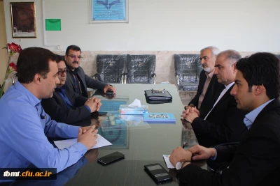 بازدید معاونت استاندار و فرماندار شهرستان تربت حیدریه به همراه معاون مدیر کل و مدیر آموزش و پرورش شهرستان تربت حیدریه از واحد شهید رجایی تربت حیدریه98.02.21