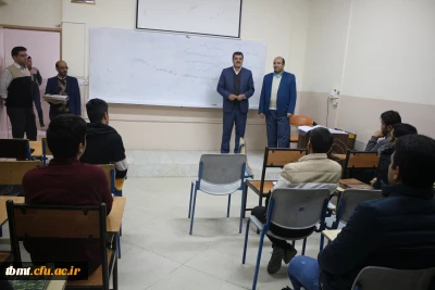 به مناسبت روز دانشجو در واحد شهید رجایی و واحد دخترانه شهرستان تربت حیدریه صورت گرفت:
حضور  معاونت واحد شهید رجایی تربت حیدریه در کلاس درس دانشجویان و تبریک روز دانشجو به دانشجویان و اساتید