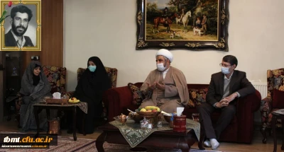 
همزمان با ایام الله دهه فجر انجام شد؛
دیدار مدیر امور پردیس های دانشگاه فرهنگیان خراسان رضوی با خانواده شهید محمد حسین فاضلی  رئیس  اسبق مرکز شهید رجایی تربت حیدریه
