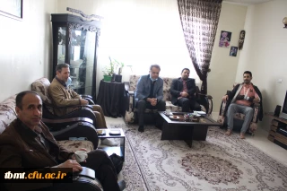 عیادت و احوال پرسی از همکار محترم واحد شهید رجایی تربت حیدریه، با حضور مدیریت و جمعی از کارکنان دانشگاه27 بهمن ماه 1400