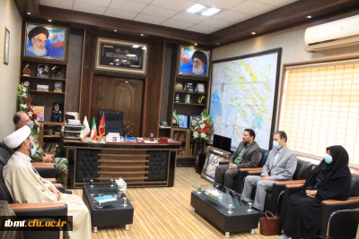 به مناسبت روز ارتش جمهوری اسلامی ایران صورت پذیرفت:
دیدار صمیمی دکتر لایقیان و جمعی از همکاران اداری واحد شهید رجایی تربت حیدریه با فرماندهی  تیپ 177 زمینی تربت حیدریه جناب سرهنگ بختیار کرم نیا