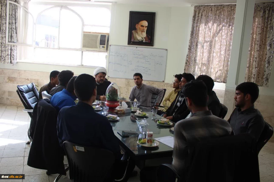 برگزاری جلسه هماهنگی و آشنایی با اعضای بسیج با حضور دکتر روحانی سرپرست و دانشجویان محترم دانشگاه 3