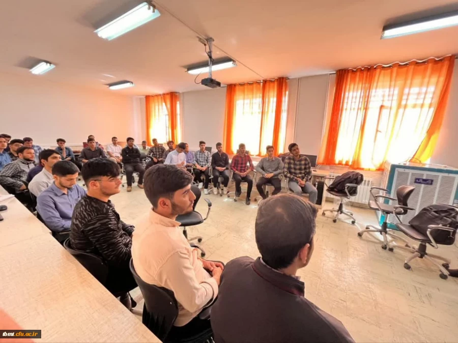 بازدید از روند برگزاری کلاس های آموزشی مرکز شهرک ولی عصر(عج) و عرض خداقوت به اساتید و دانشجویان محترم با حضور دکتر روحانی سرپرست دانشگاه   2