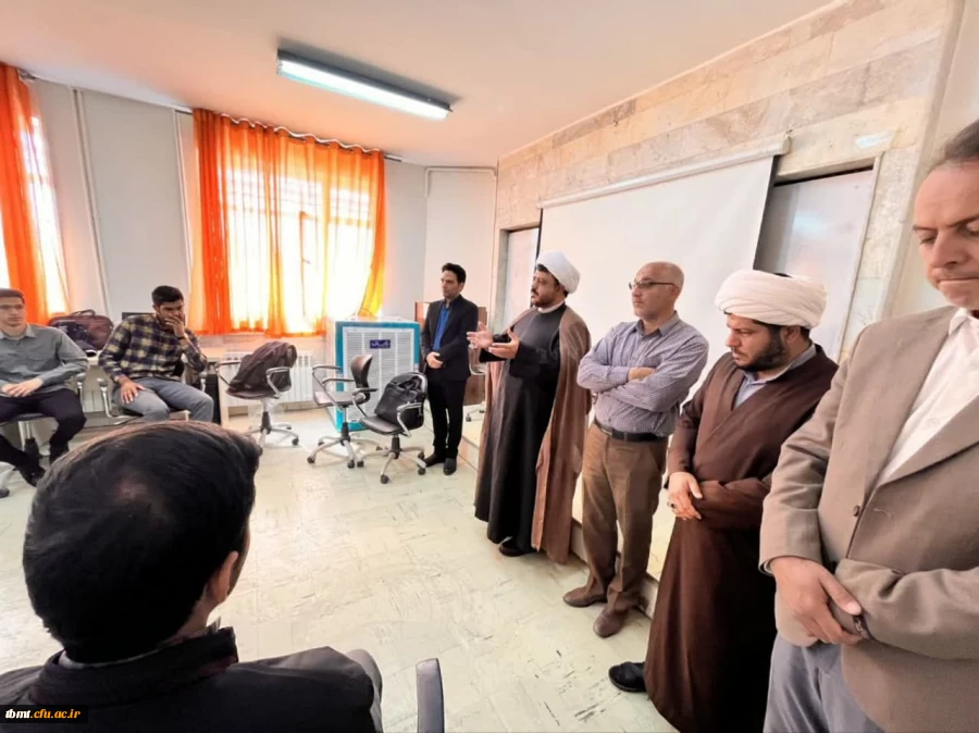 بازدید از روند برگزاری کلاس های آموزشی مرکز شهرک ولی عصر(عج) و عرض خداقوت به اساتید و دانشجویان محترم با حضور دکتر روحانی سرپرست دانشگاه   4