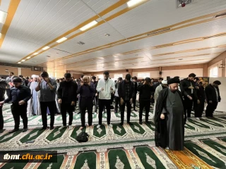 گزارش تصویری برگزاری نماز جماعت ظهر و عصر به امامت حجت الاسلام معلمی امام جمعه محترم شهرستان و همچنین سخنرانی برای دانشجویان جدیدالورود در نمازخانه دانشگاه
