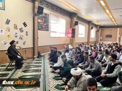 گزارش تصویری برگزاری نماز جماعت ظهر و عصر به امامت حجت الاسلام معلمی امام جمعه محترم شهرستان و همچنین سخنرانی برای دانشجویان جدیدالورود در نمازخانه دانشگاه 2