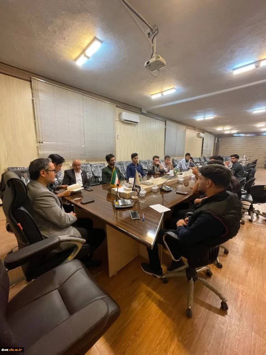 گزارش تصویری از برگزاری شب دوم از مجموعه شب های کتاب 2