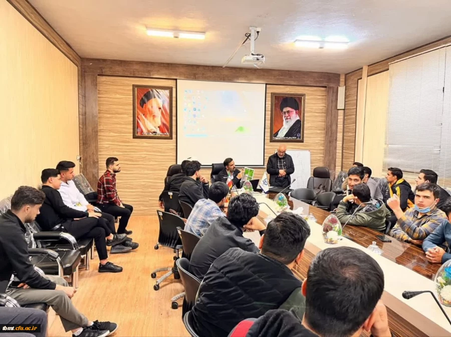 حضور و ارائه جناب سرهنگ طحان رئیس پلیس مبارزه با مواد مخدر شهرستان در دانشگاه فرهنگیان 2