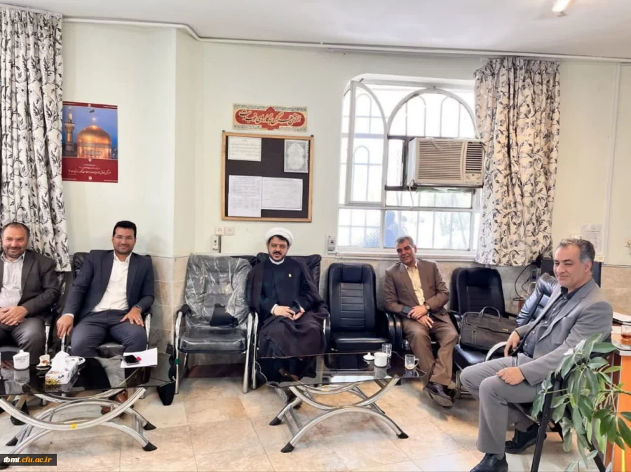 گزارش تصویری دیدار و گفت وگوی صمیمانه دکتر روحانی ریاست دانشگاه فرهنگیان شهید رجایی تربت حیدریه با اساتید محترم مهارت آموزان ماده 28 2