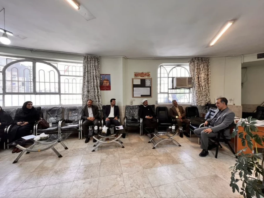 گزارش تصویری دیدار و گفت وگوی صمیمانه دکتر روحانی ریاست دانشگاه فرهنگیان شهید رجایی تربت حیدریه با اساتید محترم مهارت آموزان ماده 28 3