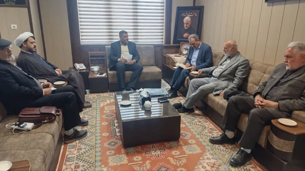 نشست رئیس مجمع اندیشمندان آزادی خواه با فرماندار ویژه شهرستان تربت حیدریه  4