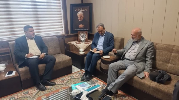 نشست رئیس مجمع اندیشمندان آزادی خواه با فرماندار ویژه شهرستان تربت حیدریه  5