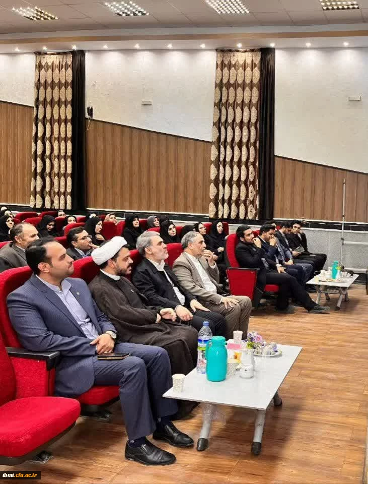 برگزاری جلسه تبیین نرم افزار درس کارورزی اساتید دانشگاه فرهنگیان  و مدیران  مدارس ابتدایی  3