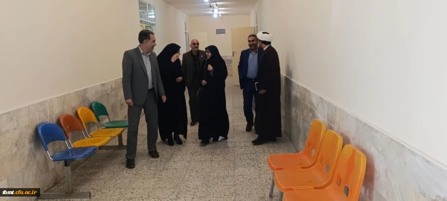 بازدید سرکارخانم دکتر زارع، مدیرکل منابع انسانی دانشگاه فرهنگیان، از واحد های شهید رجایی و امام خمینی تربت حیدریه  2