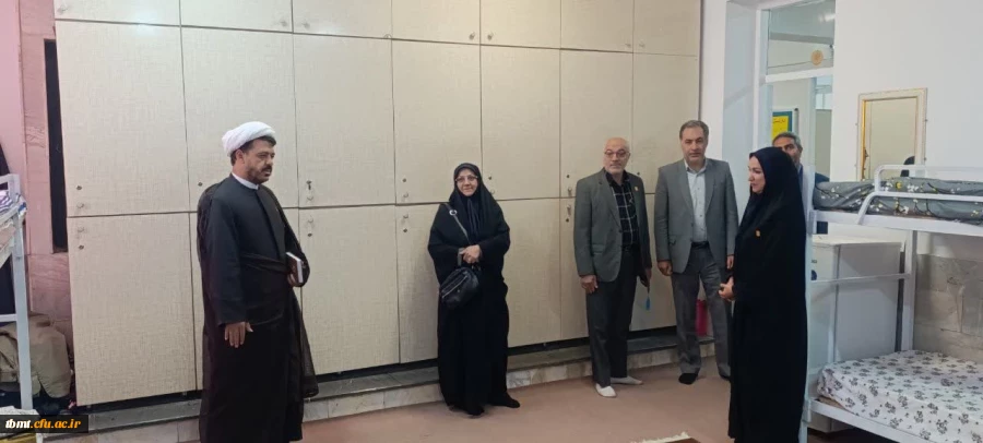 بازدید سرکارخانم دکتر زارع، مدیرکل منابع انسانی دانشگاه فرهنگیان، از واحد های شهید رجایی و امام خمینی تربت حیدریه  3