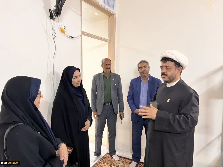 بازدید سرکارخانم دکتر زارع، مدیرکل منابع انسانی دانشگاه فرهنگیان، از واحد های شهید رجایی و امام خمینی تربت حیدریه  7