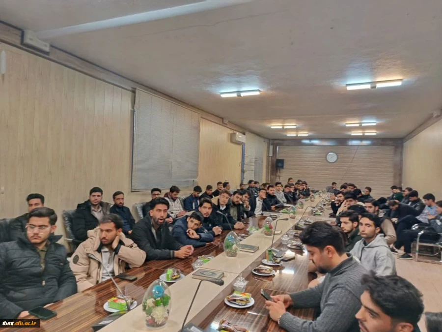  نشست پرسش و پاسخ دانشجویی با حضور دکتر زنگنه نماینده شهرستان در مجلس شورای اسلامی 3